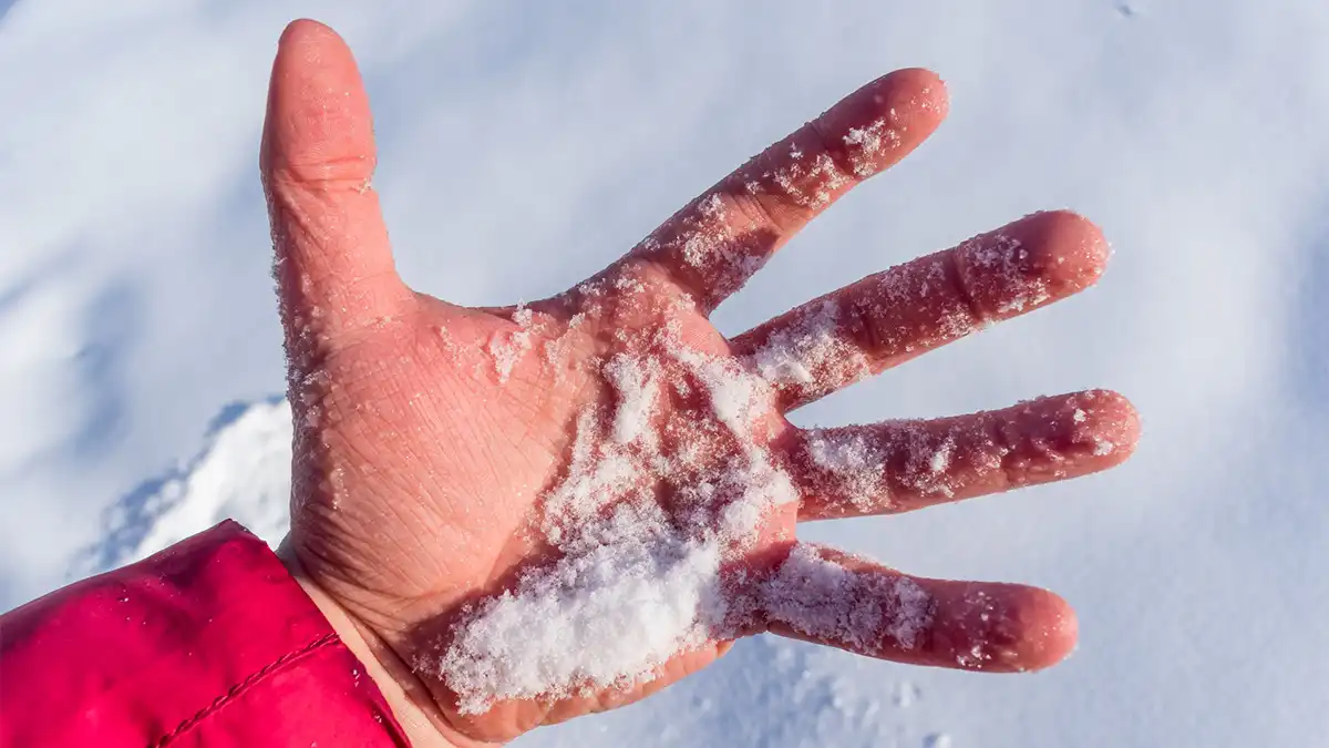 اقدامات ضروری در مواجهه با فرد دچار هایپوترمی