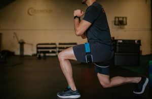 تمرین محدودیت جریان خون با دستگاه BFR