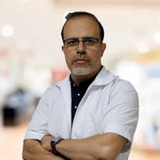 دکتر منصور همایونی
