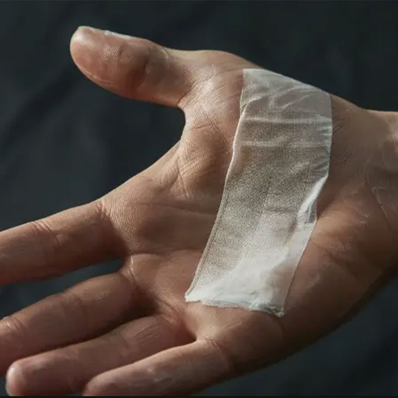 8. پانسمان‌های نقره‌ای (Silver Dressings)