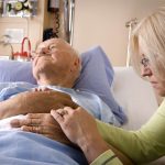 چگونه از بیماری‌ هایی که منجر به زخم بستر می‌ شوند، جلوگیری کنیم؟