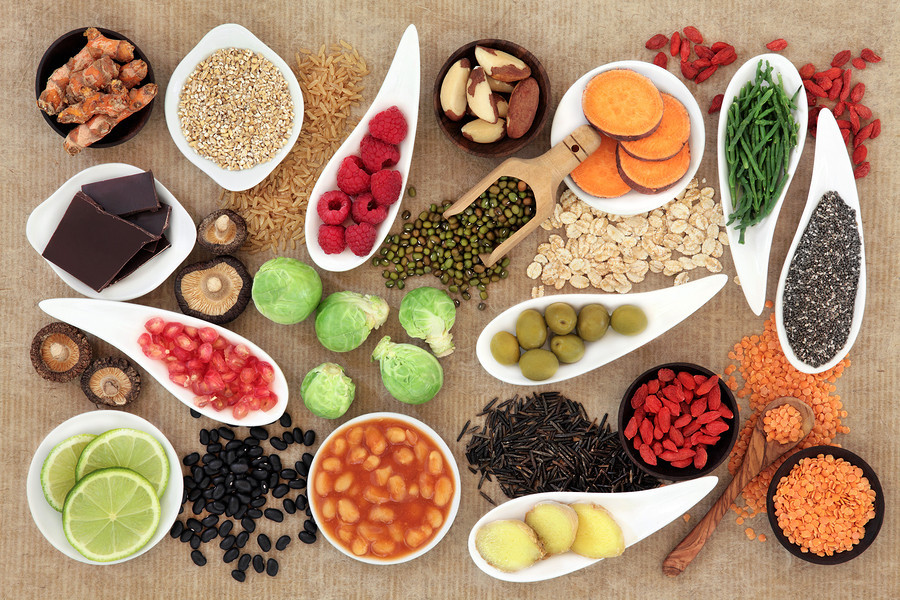 تغذیه متعادل و مکمل‌های تغذیه‌ای