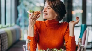 برای رفلاکس معده چه بخوریم؟دمنوش برای رفلاکس معده برای رفلاکس معده چه بخوریم