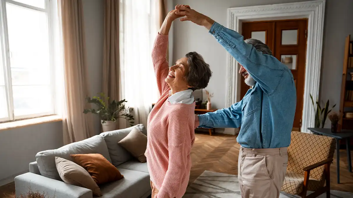 چه مدت بعد از تعویض مفصل لگن می‌ توان راه رفت؟